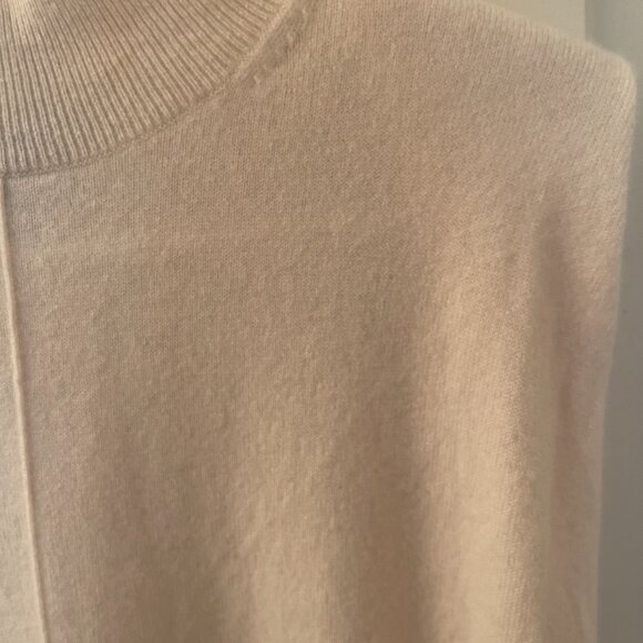 Banana Republic Franca Cashmere Padded Shoulder Top Size XS - Picture 2 of 6